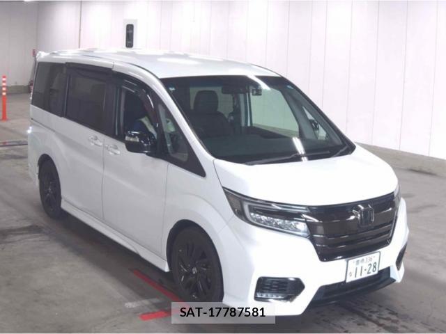 Honda e 2019-08 8071805-3