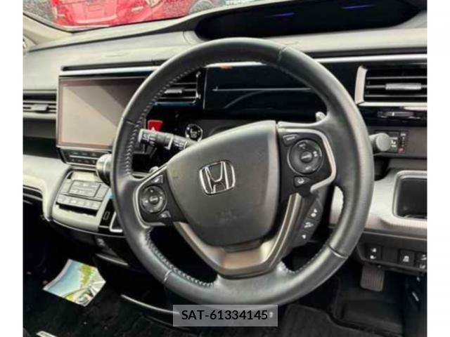 Honda e 2022-01 8071835-2