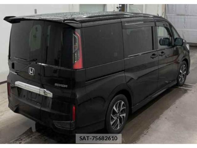 Honda e 2021-10 8071839-1
