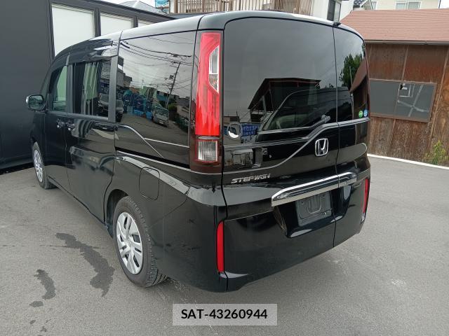 Honda e 2017-07 8070952-6