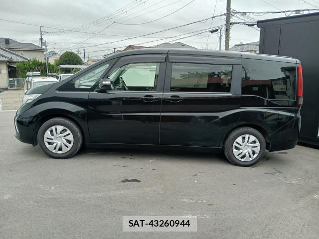 Honda e 2017-07 8070952-7