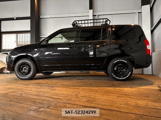 Toyota SUCCEED 2019-06 8072028-15