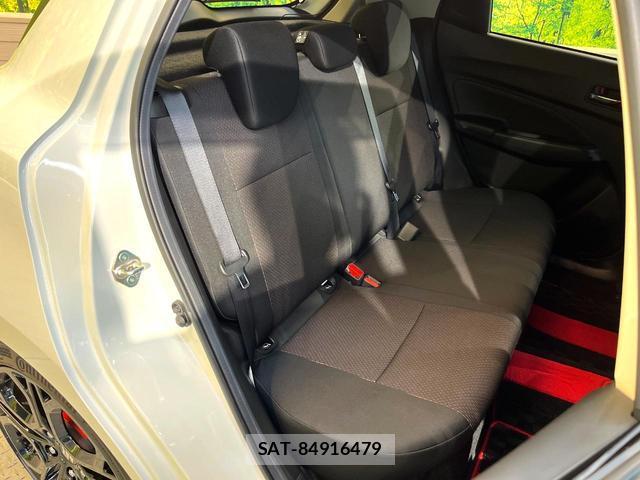 Suzuki SWIFT 2025-09 8071445-9