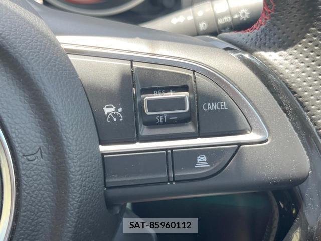 Suzuki SWIFT 2023-08 8071742-5