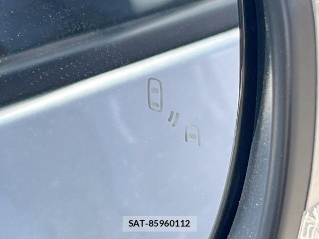 Suzuki SWIFT 2023-08 8071742-6