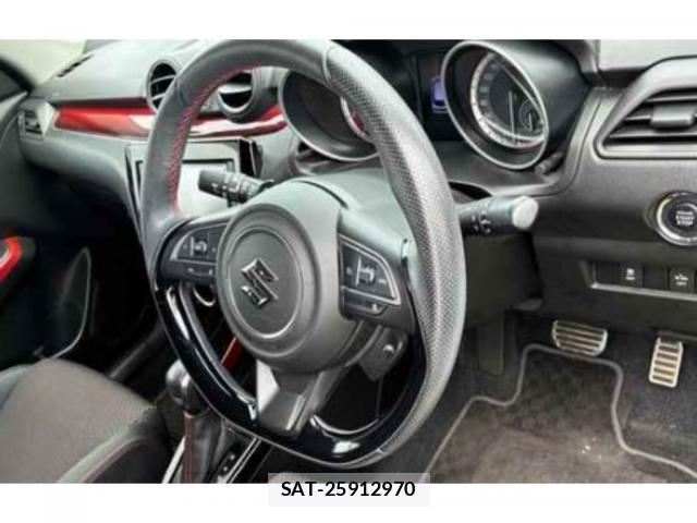 Suzuki SWIFT 2018-10 8071775-2