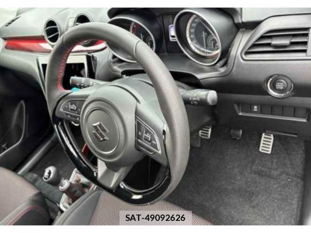 Suzuki SWIFT 2023-03 8071816-2