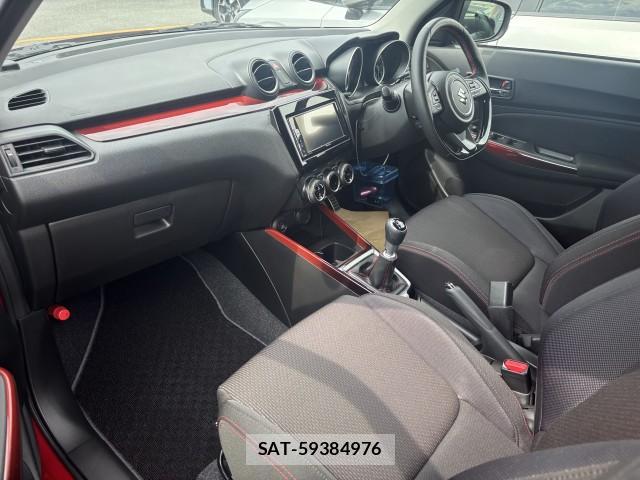 Suzuki SWIFT 2021-09 8072127-3