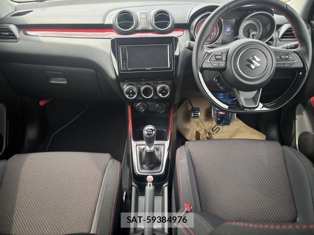 Suzuki SWIFT 2021-09 8072127-7