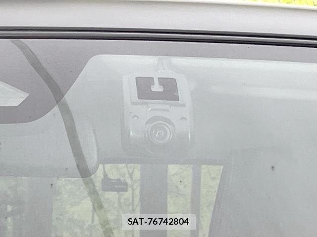 Suzuki SWIFT 2025-02 8071385-6