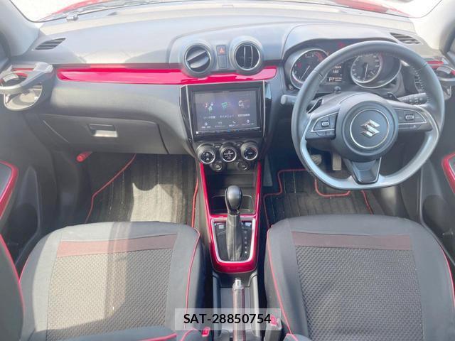 Suzuki SWIFT 2020-03 8071633-1