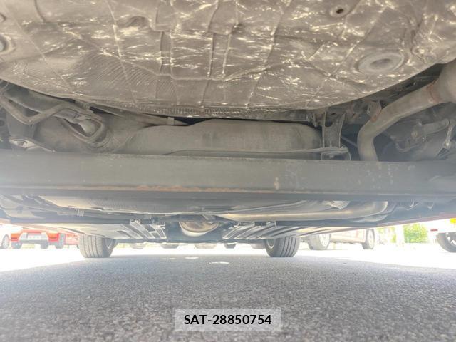 Suzuki SWIFT 2020-03 8071633-19