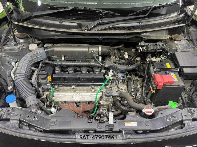 Suzuki SWIFT 2017-10 8072038-17