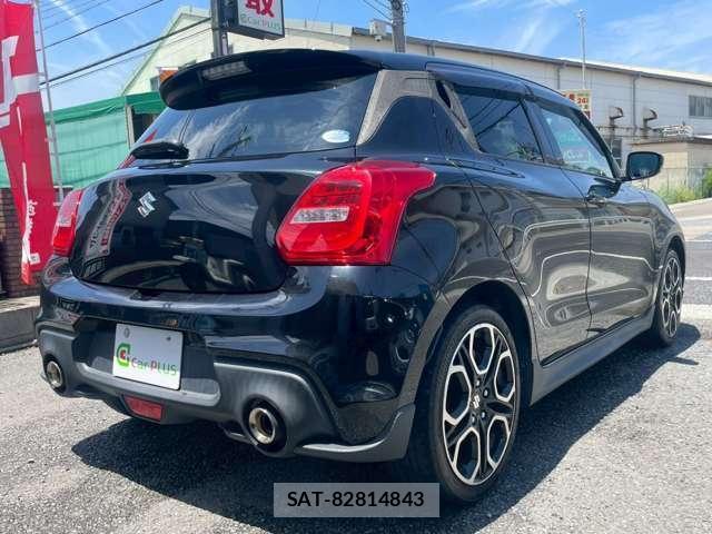 Suzuki SWIFT 2017-12 8072152-6