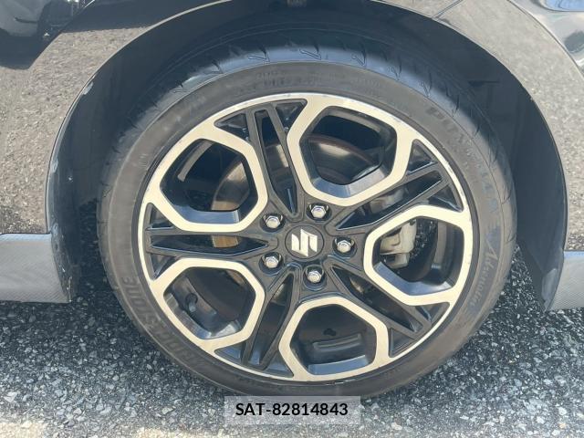 Suzuki SWIFT 2017-12 8072152-8