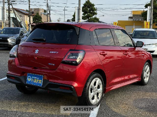 Suzuki SWIFT 2024-03 8072508-3