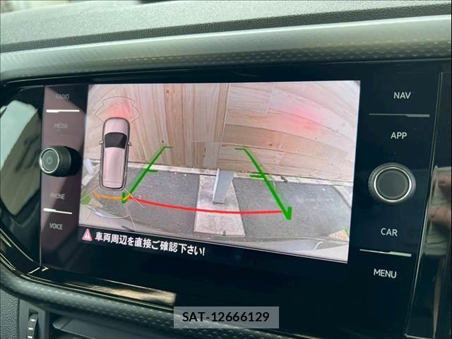 VolksWagen T-CROSS 2020-09 8072446-4