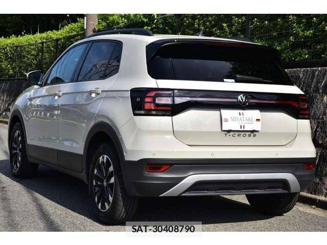 VolksWagen T-CROSS 2023-07 8072477-1