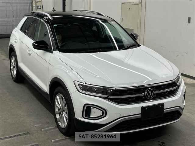 VolksWagen T-ROC 2023-09 8071012-3