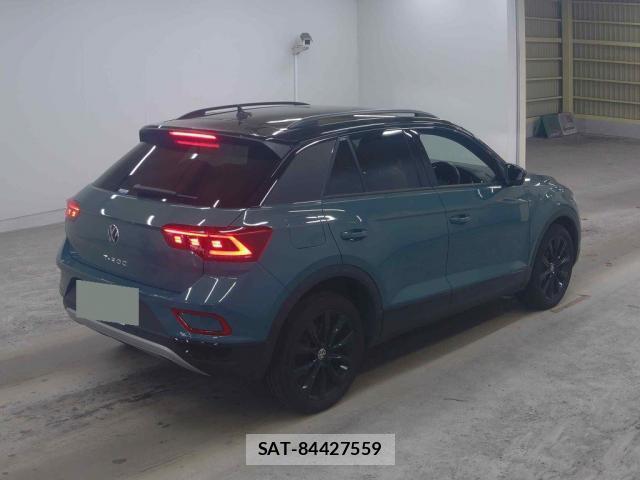 VolksWagen T-ROC 2024-03 8072175-3
