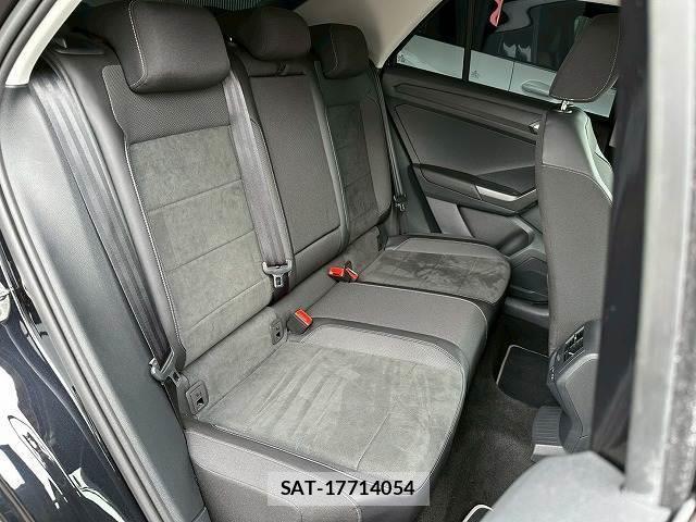 VolksWagen T-ROC 2023-07 8072450-11