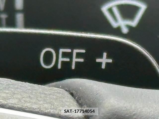 VolksWagen T-ROC 2023-07 8072450-9