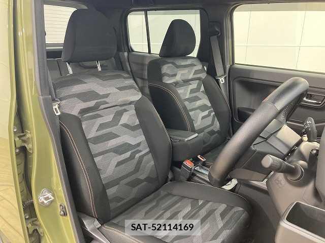 Daihatsu TAFT 2022-04 8071543-4