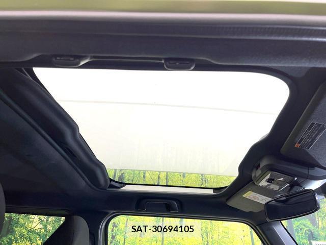 Daihatsu TAFT 2025-03 8072404-4