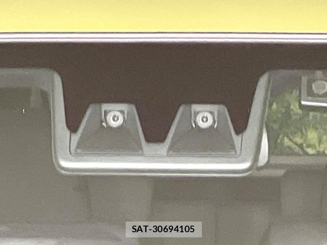 Daihatsu TAFT 2025-03 8072404-5