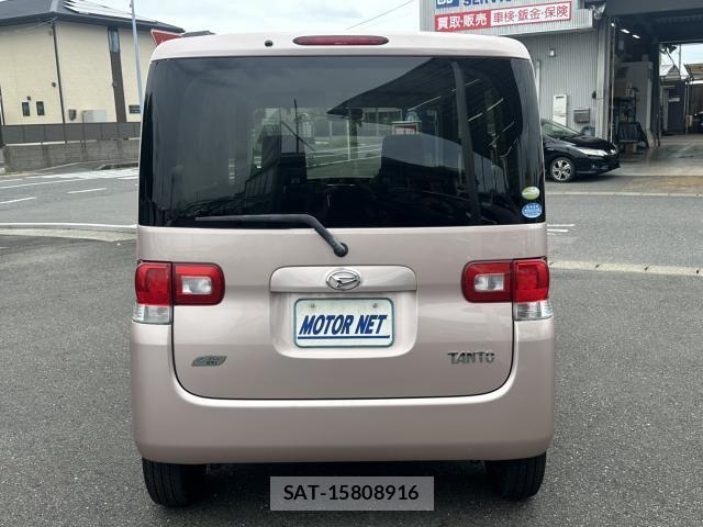 Daihatsu TANTO 2012-01 8070871-13