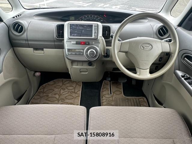 Daihatsu TANTO 2012-01 8070871-2