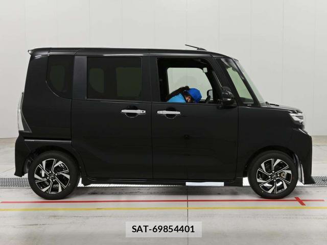 Daihatsu TANTO 2025-12 8071108-9