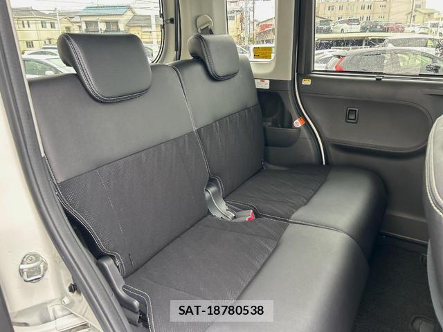 Daihatsu TANTO 2019-01 8071223-8