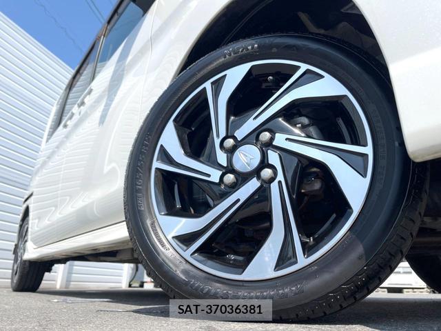 Daihatsu TANTO 2019-06 8071317-14