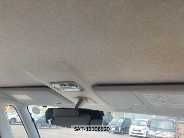 Daihatsu TANTO 2011-07 8071372-6