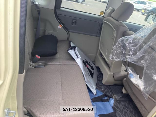 Daihatsu TANTO 2011-07 8071372-9