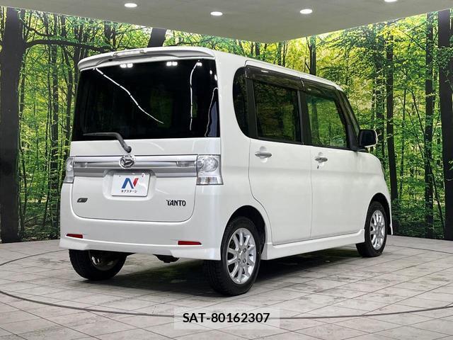 Daihatsu TANTO 2013-11 8071390-16