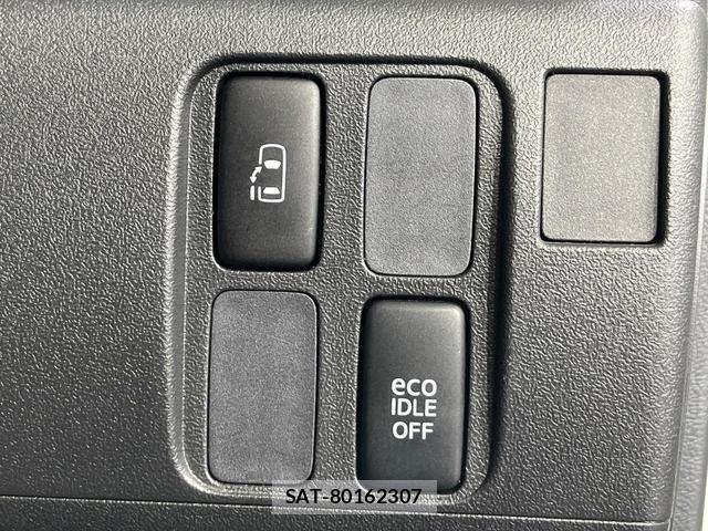 Daihatsu TANTO 2013-11 8071390-3