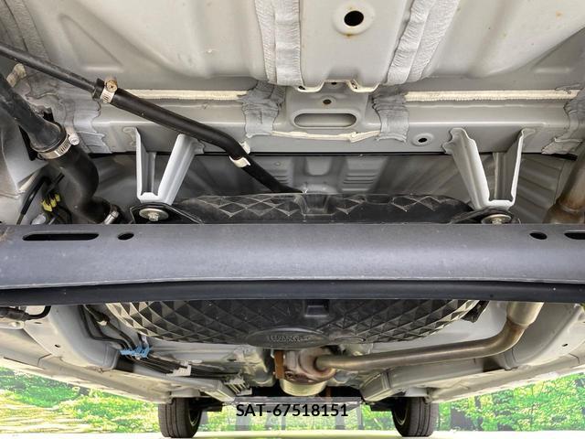 Daihatsu TANTO 2023-10 8071452-18