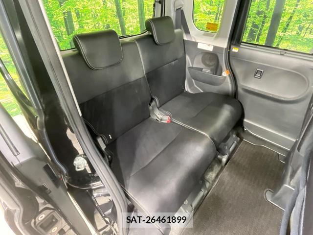 Daihatsu TANTO 2015-09 8071456-8