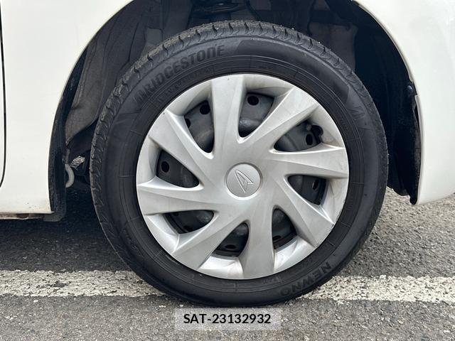 Daihatsu TANTO 2019-04 8071524-16