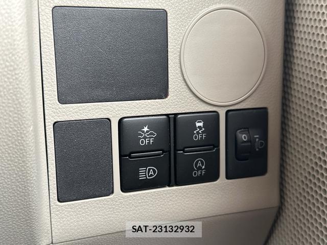 Daihatsu TANTO 2019-04 8071524-5