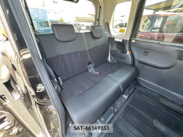 Daihatsu TANTO 2017-05 8071528-13