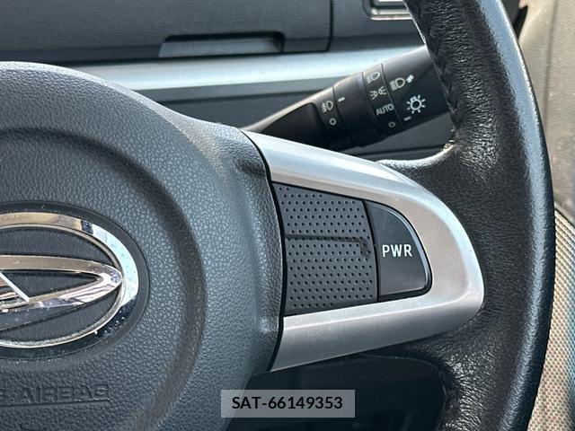Daihatsu TANTO 2017-05 8071528-17
