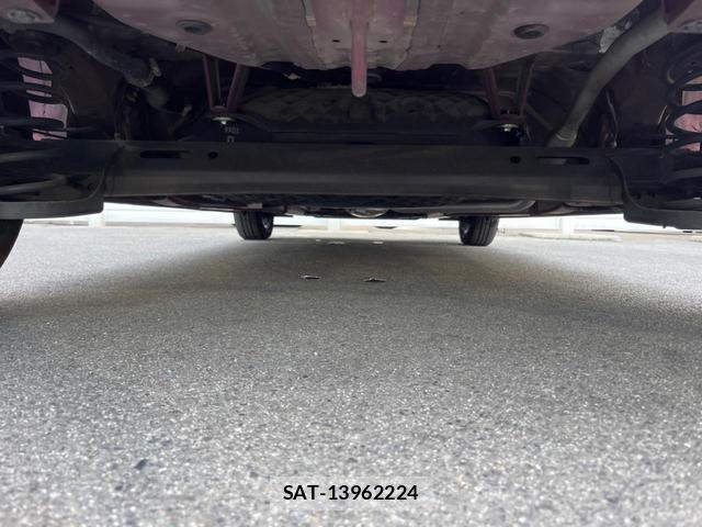 Daihatsu TANTO 2019-10 8071611-17