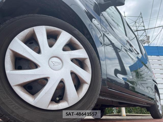Daihatsu TANTO 2017-12 8072377-12