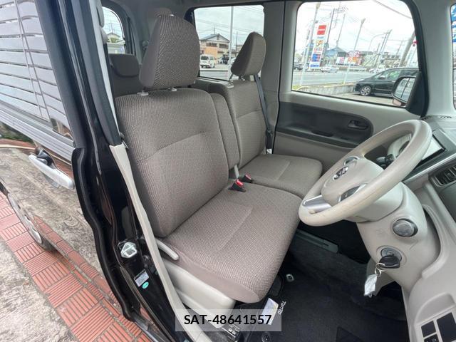 Daihatsu TANTO 2017-12 8072377-8