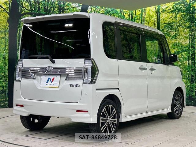Daihatsu TANTO 2018-05 8072389-16