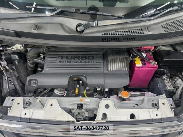 Daihatsu TANTO 2018-05 8072389-17