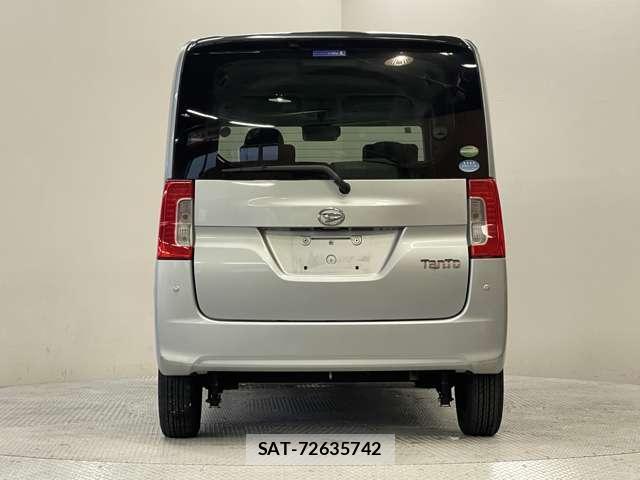 Daihatsu TANTO 2017-04 8072430-14